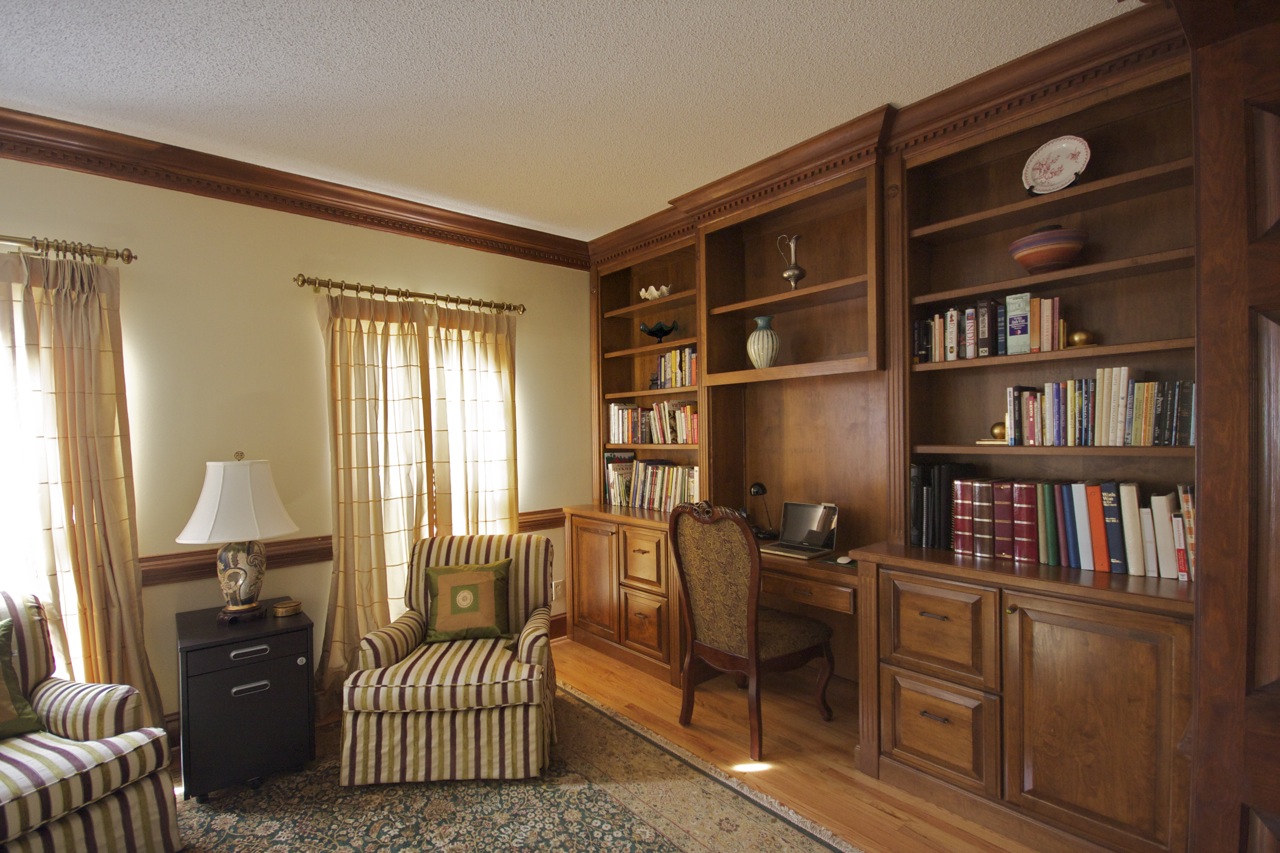 Home Office Built-ins and Entertainment Centers